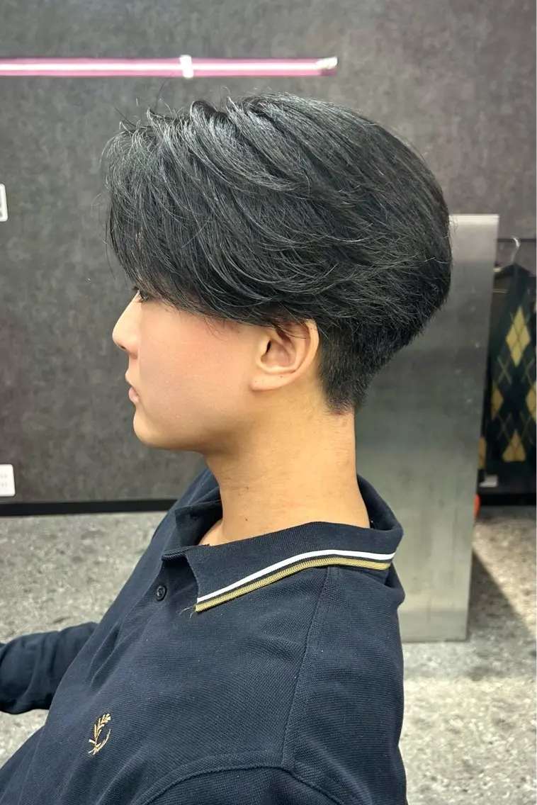 ショート カラー メンズ カット ヘアセット メンズスタイリスト 前田雄輝のヘアスタイル