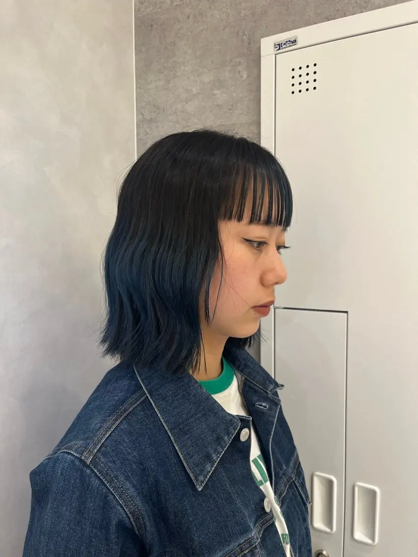 ミディアム ボブ ブリーチなしベージュ レイヤーカットはるかのヘアスタイル