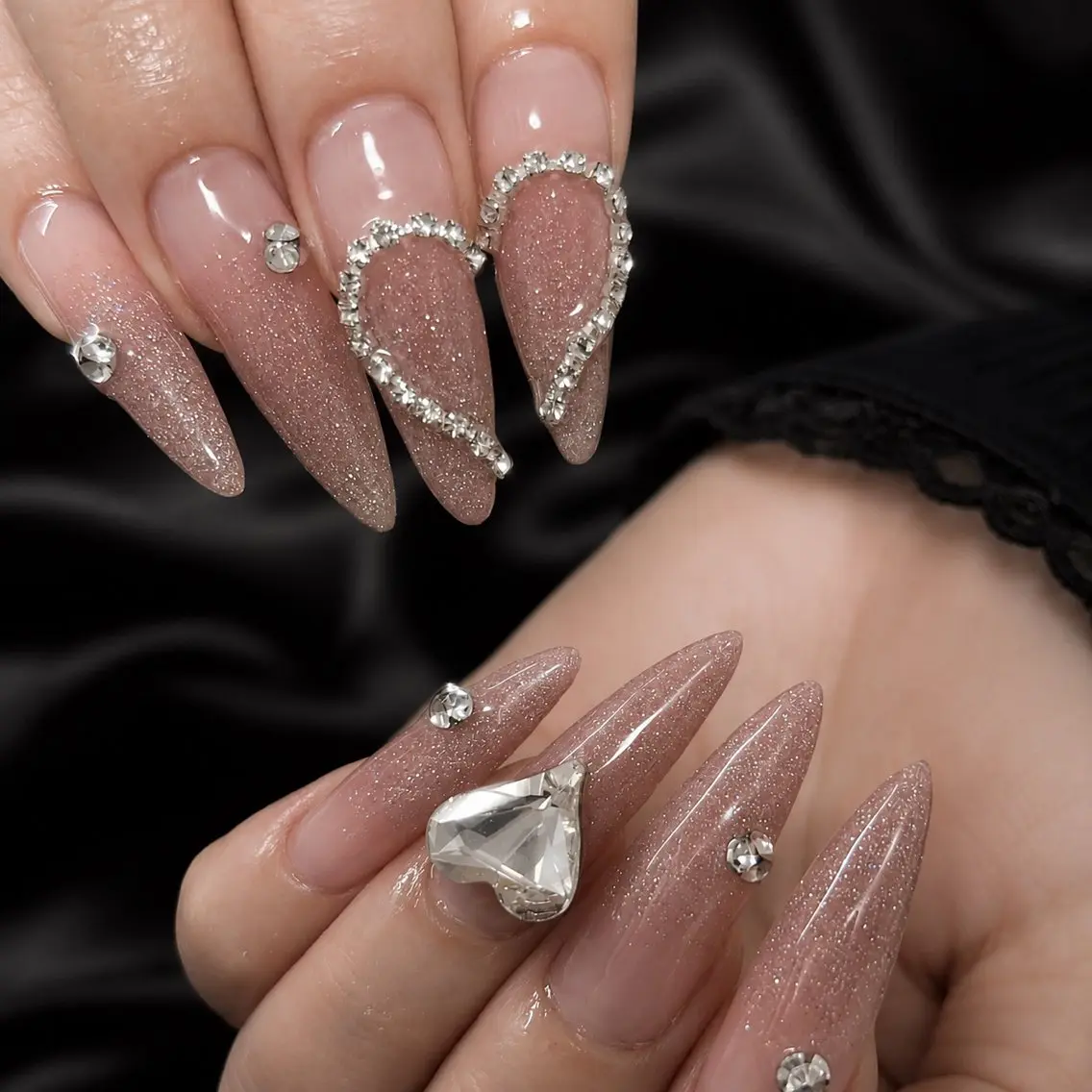 ネイル フレンチネイル ジェルネイル 韓国ネイル マグネットネイル 持ち込み ハンドネイル Royal Nail-RINAのネイルデザイン