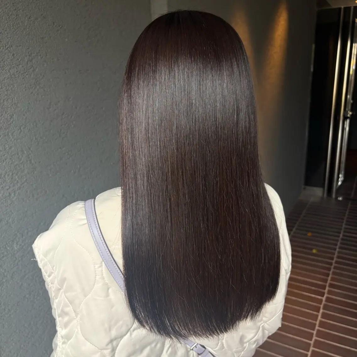 ロング 友杉 香子のヘアスタイル