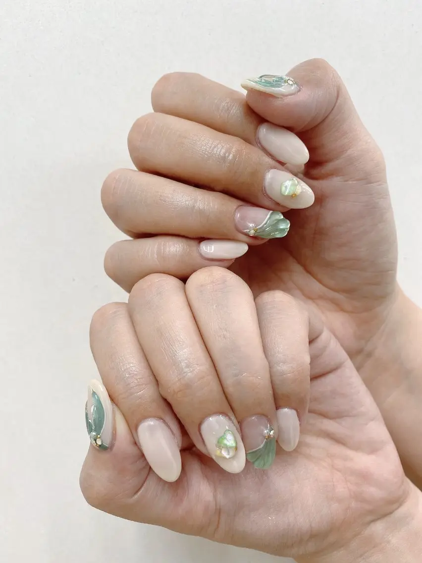 ミディアム le lien nailのネイルデザイン