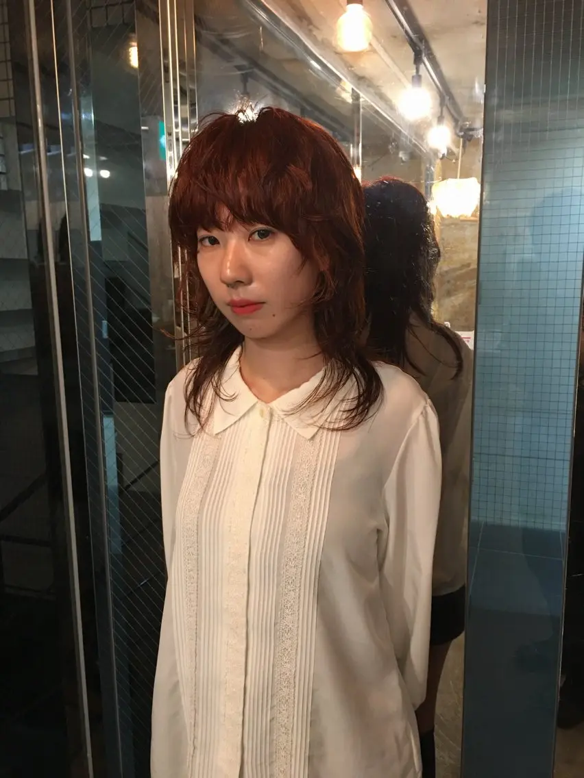 ミディアム カラー ブリーチ ダブルカラー ブリーチなしカラー オレンジ ヘアカラー 尾藤 浩一のヘアスタイル