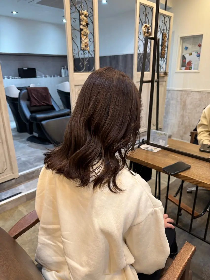 ミディアム カラー ベージュカラー ブリーチ YURA bisou hairのマツエク・マツパデザイン