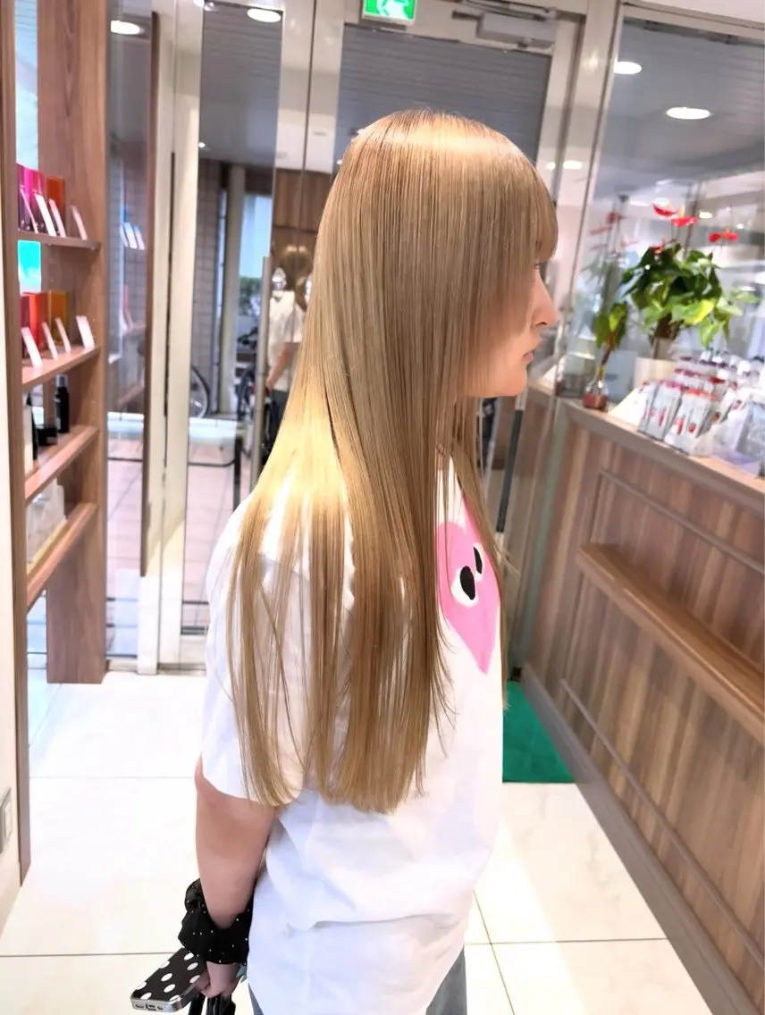 ロング カラー ヘアカラー 長田 有加のヘアスタイル