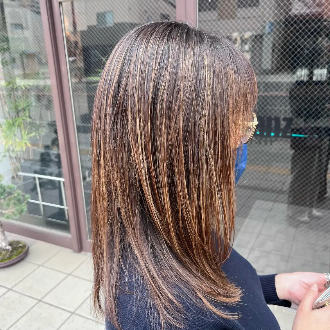 セミロング ハイライト カット ヘアカラー トリートメント Glanz hair 坂牛匠のヘアスタイル