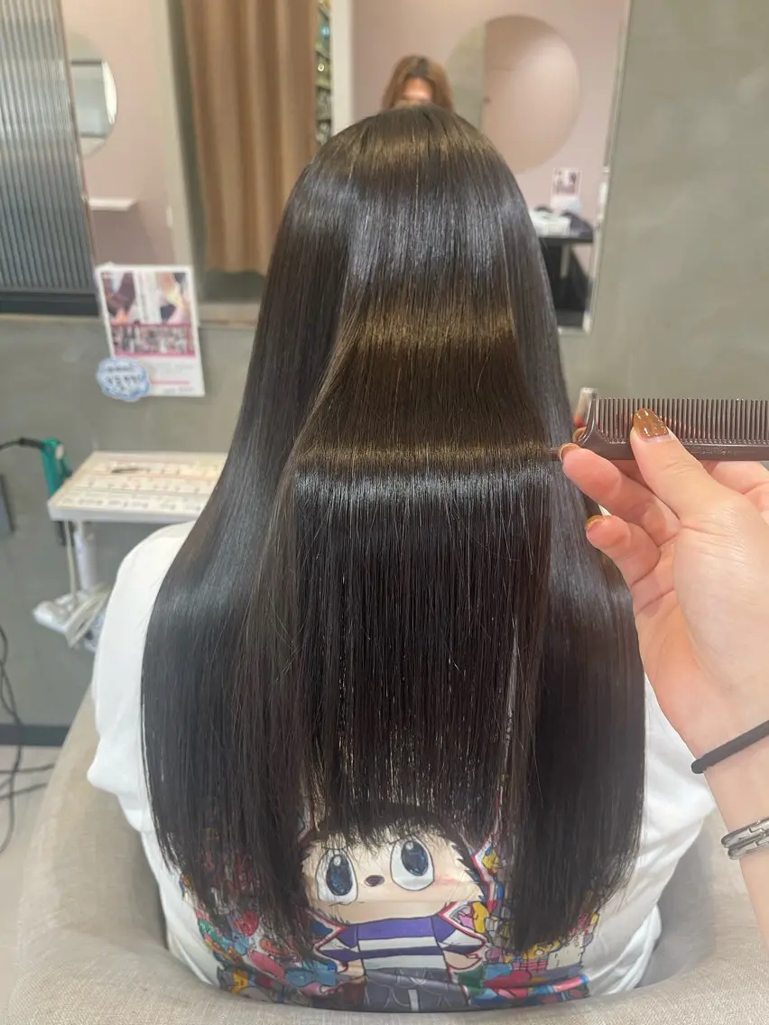 ロング カット 縮毛矯正 🌼縮毛矯正🌼 カラーゆうき🌿のヘアスタイル