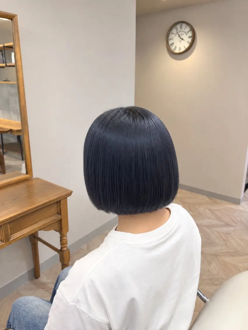 ショート カラー ブルーカラー ヘアカラー ヘッドスパ ⟡.·西田 萌菜花⟡.·のヘアスタイル