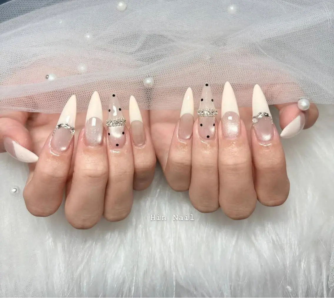 ネイル ハンドネイル Hin Nail 日本橋店のネイルデザイン