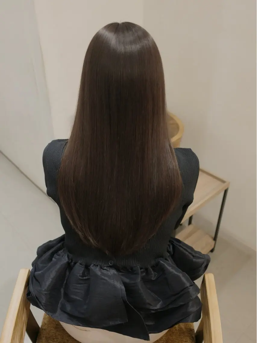 ロング 酸性ストレート カット ヘアカラー 縮毛矯正 武田 幸恵のヘアスタイル