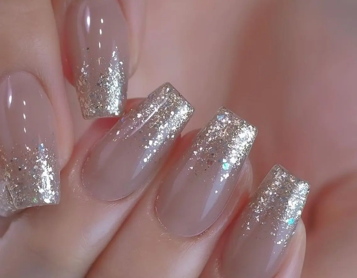 ネイル グラデーション ラメ(グリッター) ラメグラデーション Noah'snail   のネイルデザイン