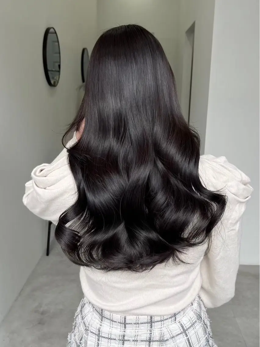 ロング カラー 艶髪ヘア🤍/ 透明感himiのヘアスタイル