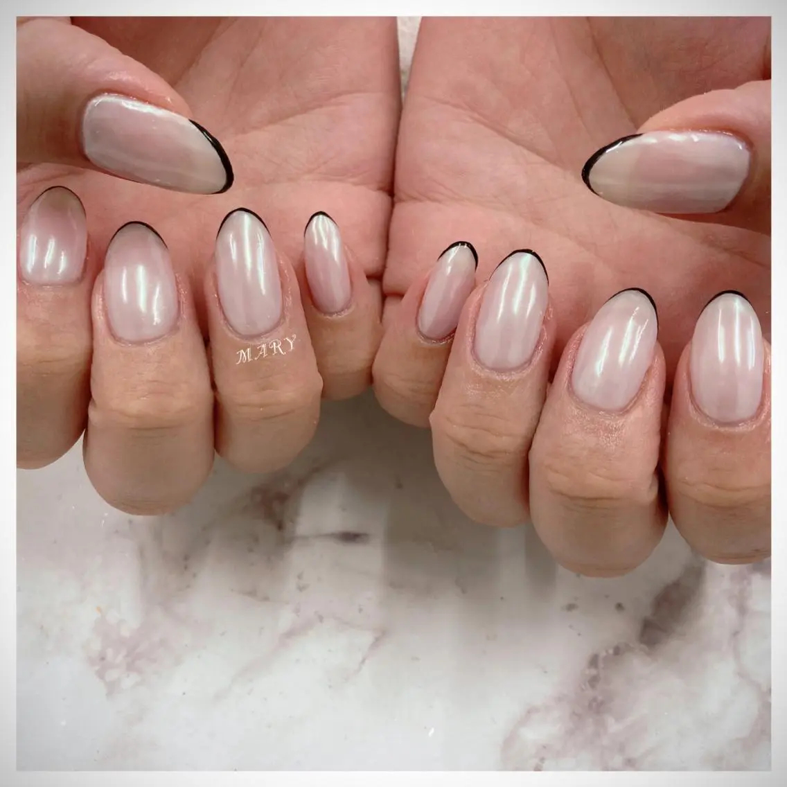 ネイル アートネイル オーロラネイル フレンチネイル ロングネイル ニュアンスネイル ハンドネイル Mary nail .narumiのネイルデザイン