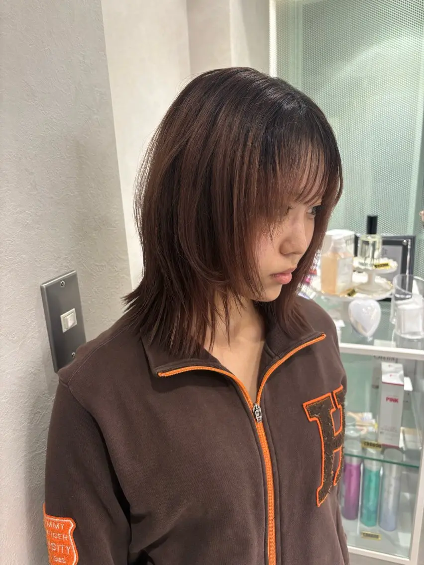 ミディアム ミディアムレイヤー ハッシュカット ハイレイヤー 韓国風ヘア レイヤーカット カット Yuta✂︎ 韓国レイヤー🪽のヘアスタイル