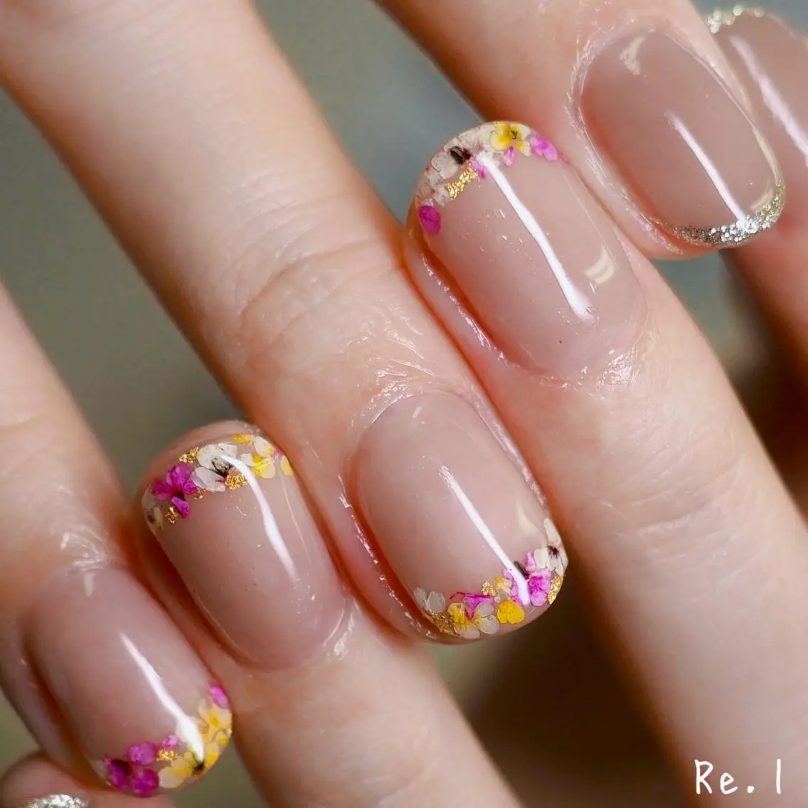 ネイル フラワーネイル フレンチネイル モチの良さ◉ フィルインネイル♡のネイルデザイン