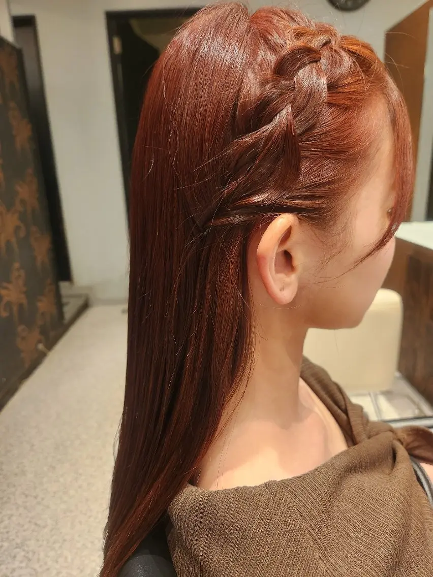 セミロング ヘアセット サロンソレイユ(マツ エク/ヘアセット)の眉毛・アイブロウイメージ