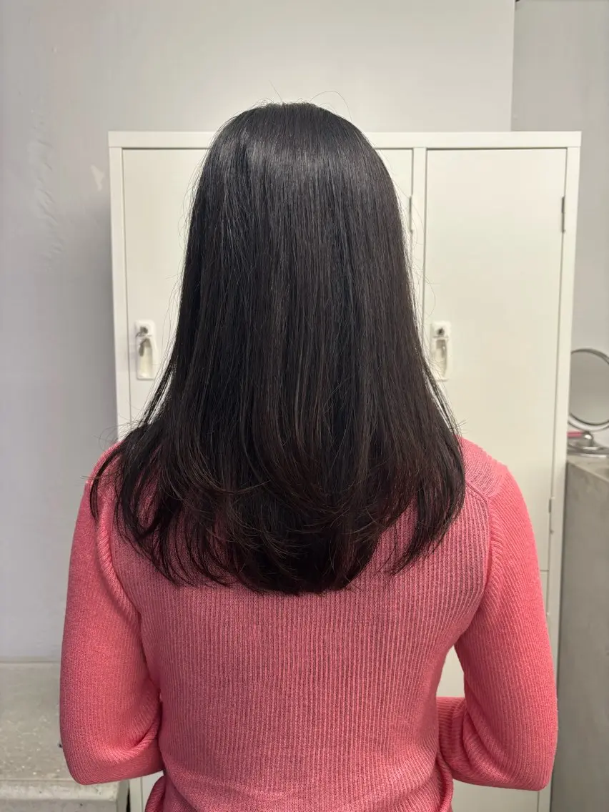 ロング レイヤーカット カネコ ノノカのヘアスタイル