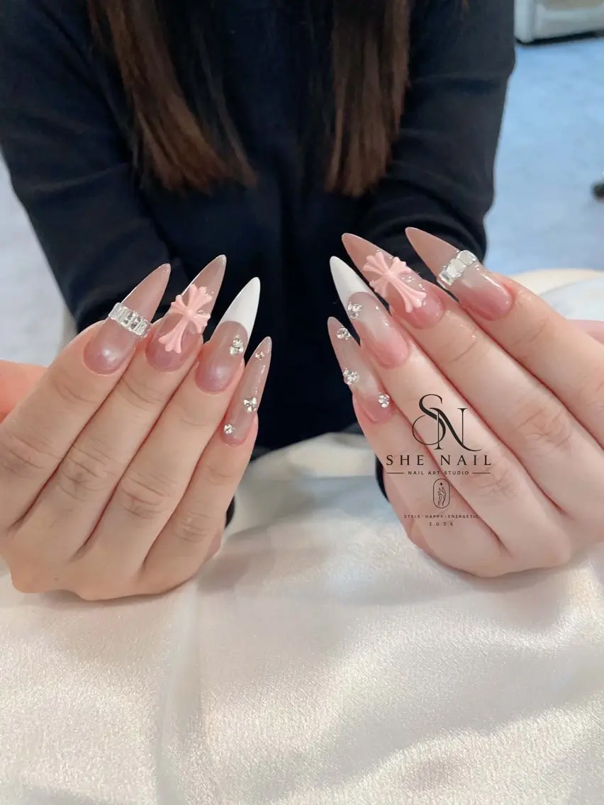 ネイル ハンドネイル 博多 SHE Nailのネイルデザイン