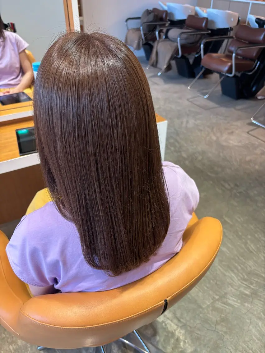 カラー 藤野 夢羽のヘアスタイル