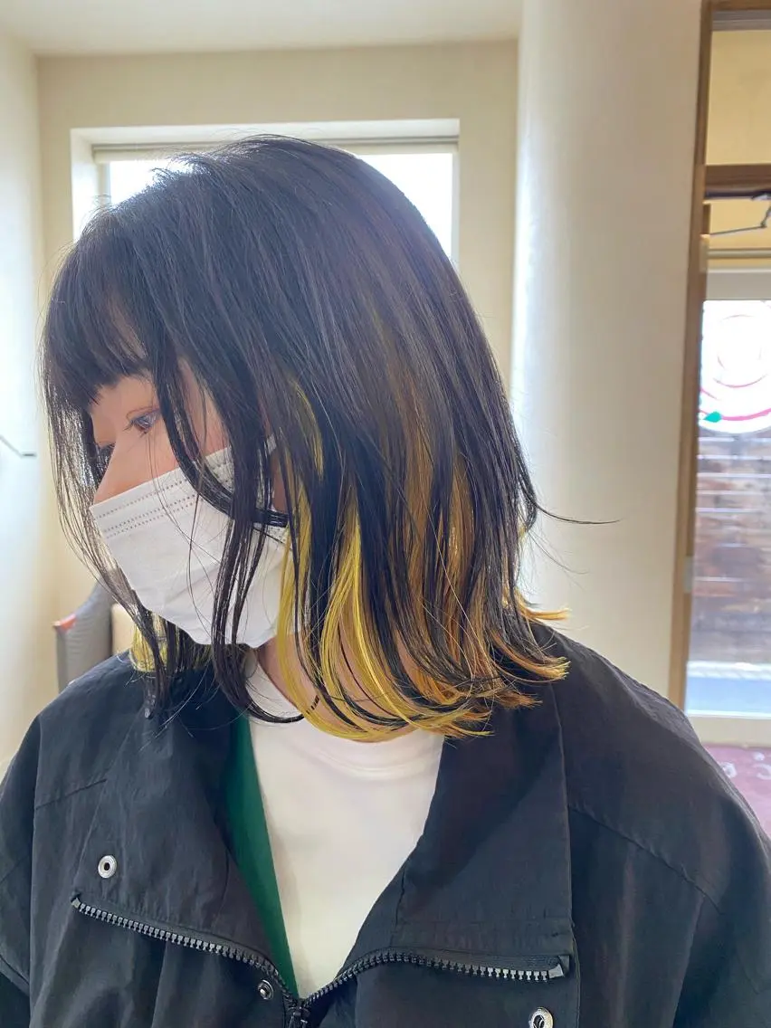 カット＋ダブルカラー（ハイライト）の写真