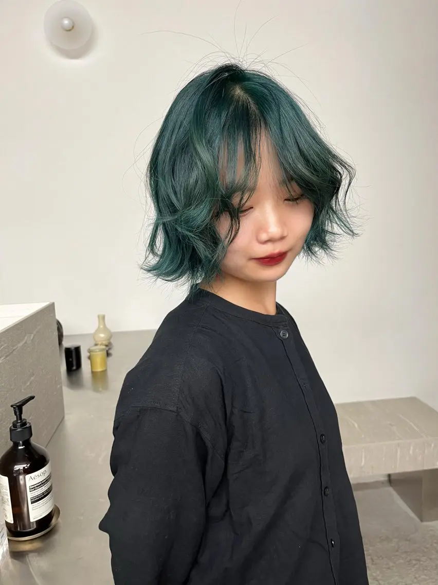 ミディアム coco/原宿 ボブカットのヘアスタイル