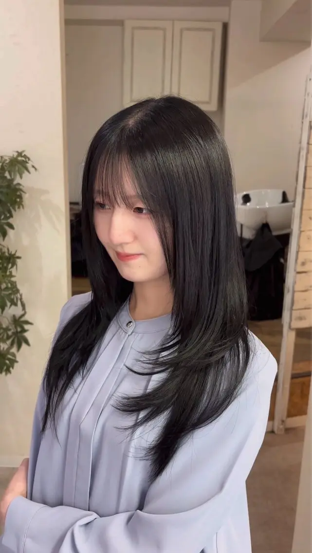 ロング 韓国風ヘア レイヤーカット カット トリートメント &.越冨 レイヤー/ 顔周り特化/髪質改善のヘアスタイル