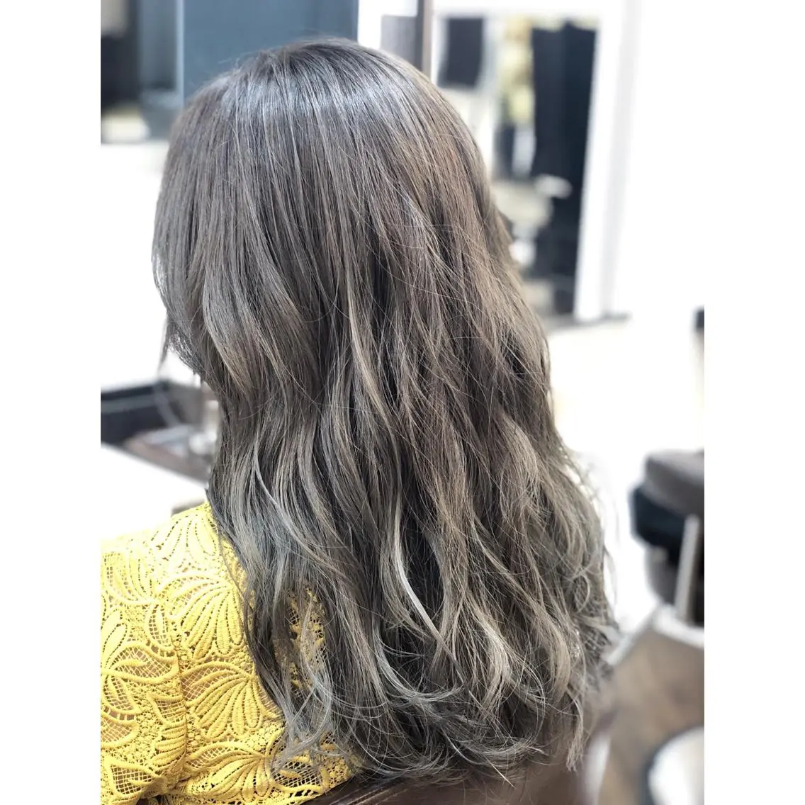 ロング YOFAhair芦屋 峰★カラーリストのヘアスタイル