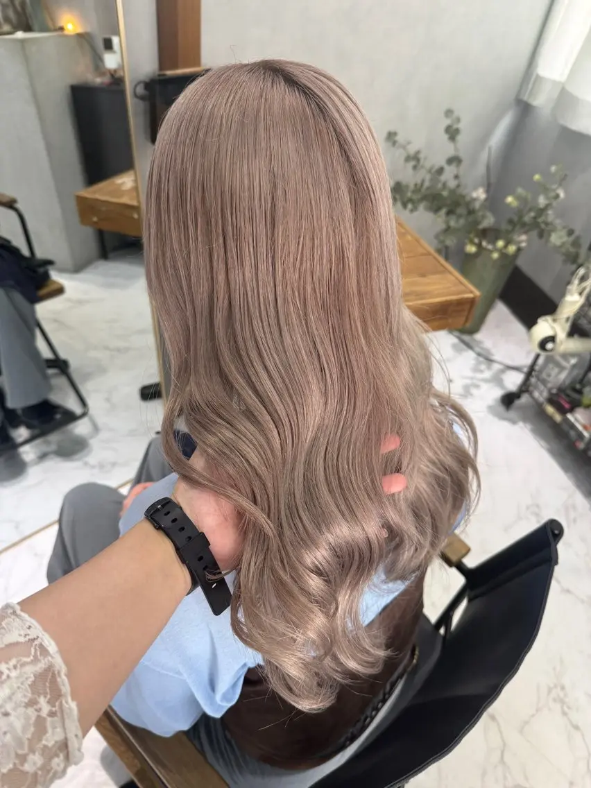 ロング カラー カット ヘアカラー トリートメント 透明感カラー/パーマ 🌀アオノのヘアスタイル