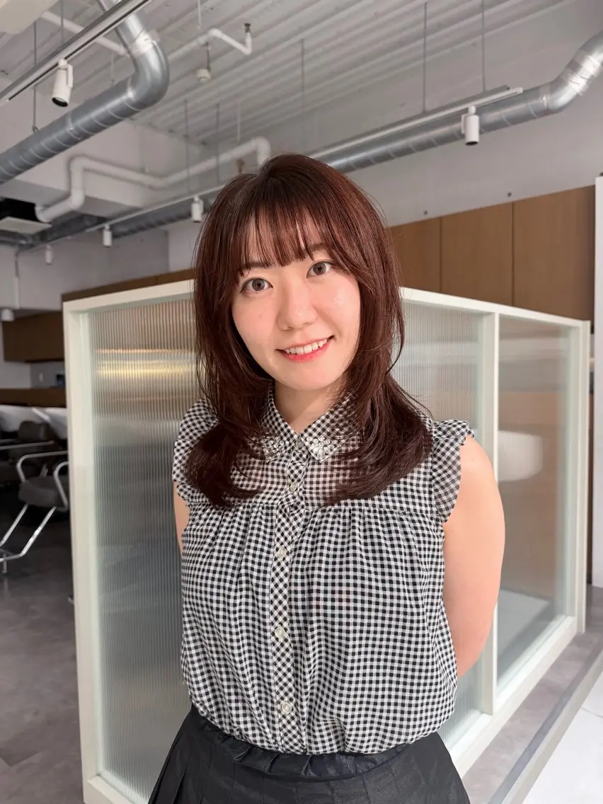 セミロング ハッシュカット レイヤーカット カット 🐰カットモデル募集 🐰大場杏里🐰のヘアスタイル