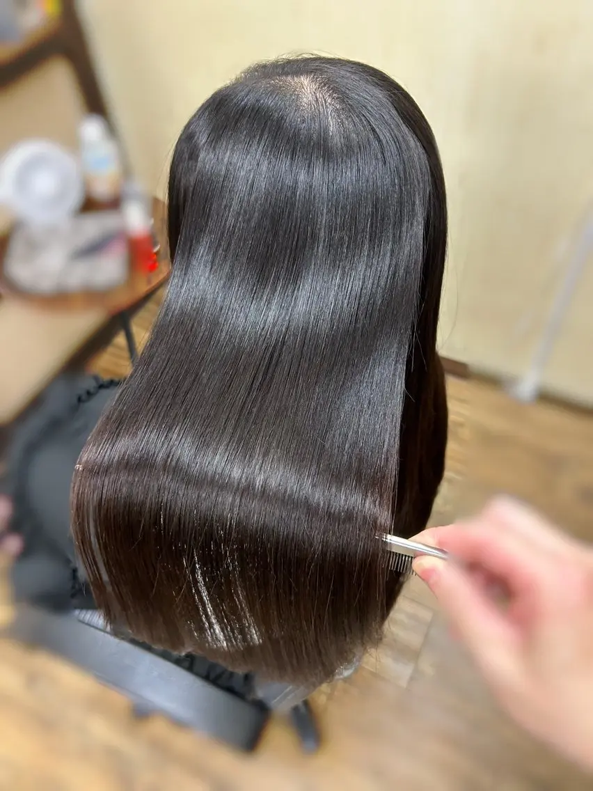 ロング みやたゆうき 髪質改善講師のヘアスタイル