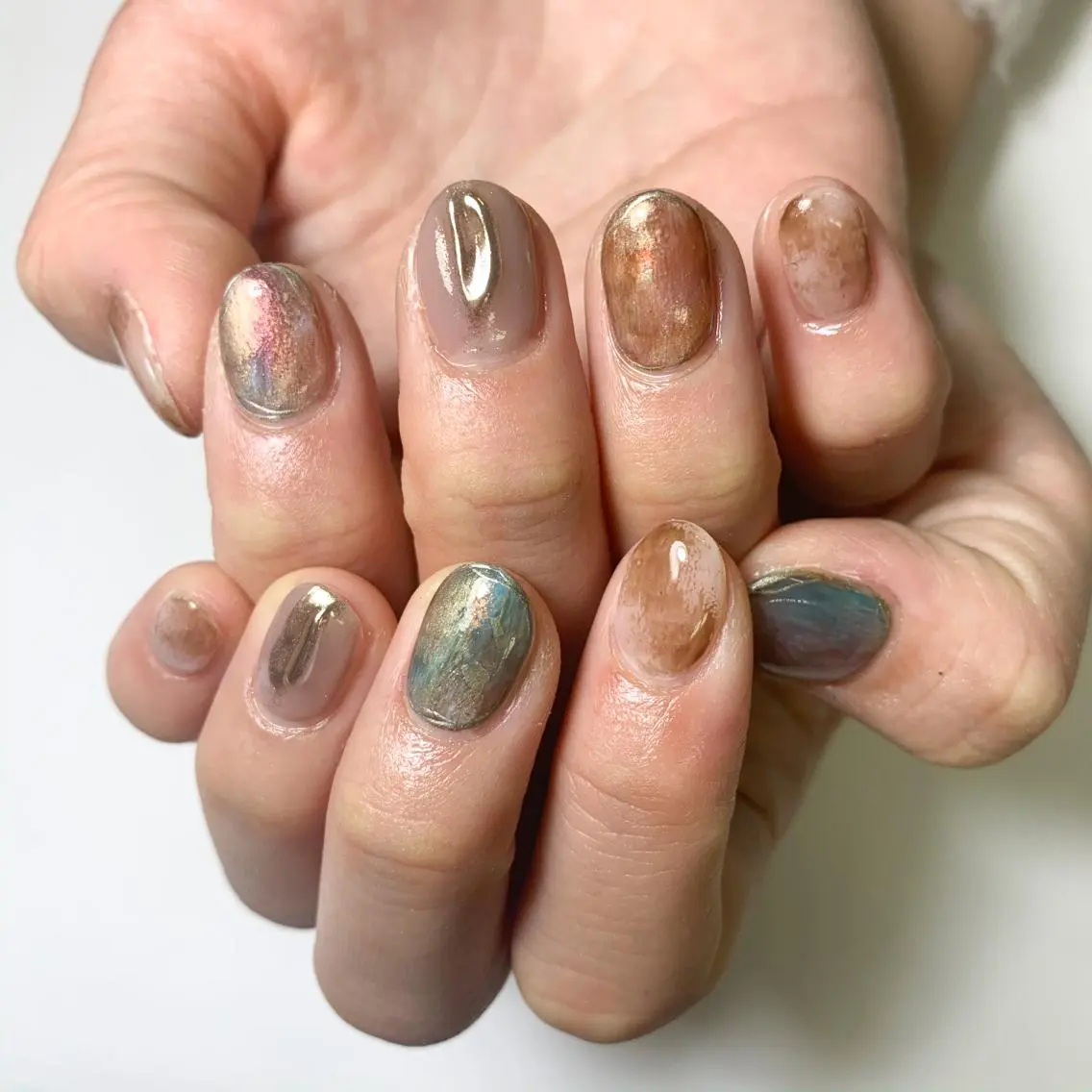 ネイル ハンドネイル FIORITURA aiのネイルデザイン