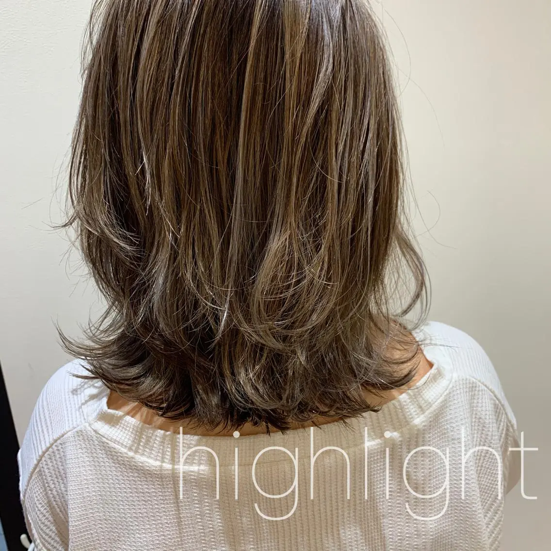 ミディアム ヘアカラー トリートメント 透明感カラー 金村真子のヘアスタイル