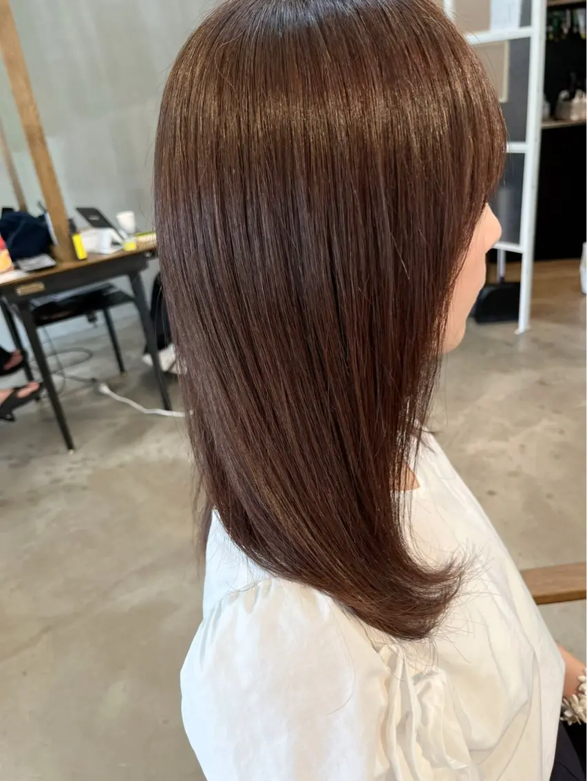 ミニモSALE！《透明感❗️艶髪ケア剤入り》ケアカラー+カット＋Aujua4ステップトリートメントの写真