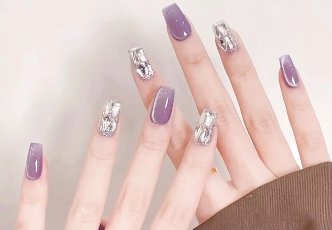 ネイル ハンドネイル H3 Nail Miniのネイルデザイン