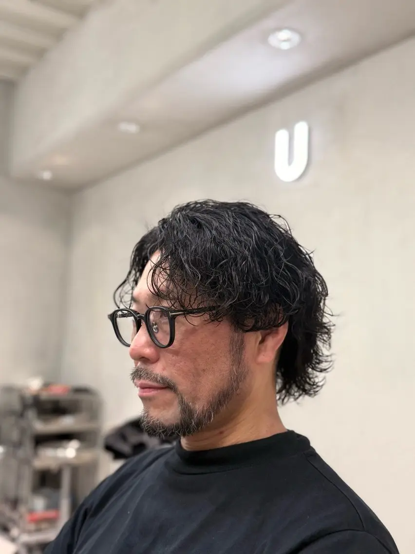 ミディアム パーマ メンズ ミディアムパーマ メンズパーマ ニュアンスパーマ カット パーマ トリートメント メンズ特化/フェード /パーマ/渋谷/千尋のヘアスタイル
