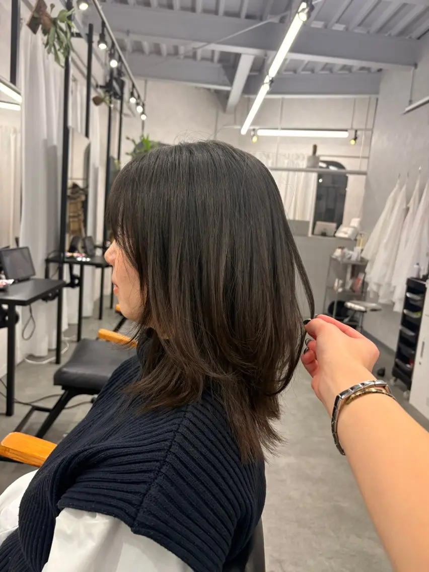 ミディアム レイヤーカット カット LIV My【マイ】 髪質改善/箕面のヘアスタイル