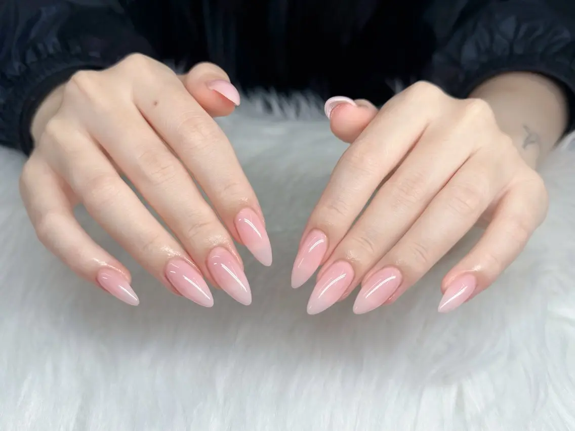 アイブロウ ハンドネイル GOHOUBI Nail 心斎橋店のネイルデザイン