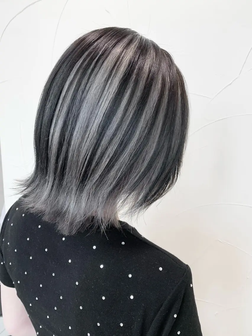 ミディアム カラー 伴藤 寿男のヘアスタイル