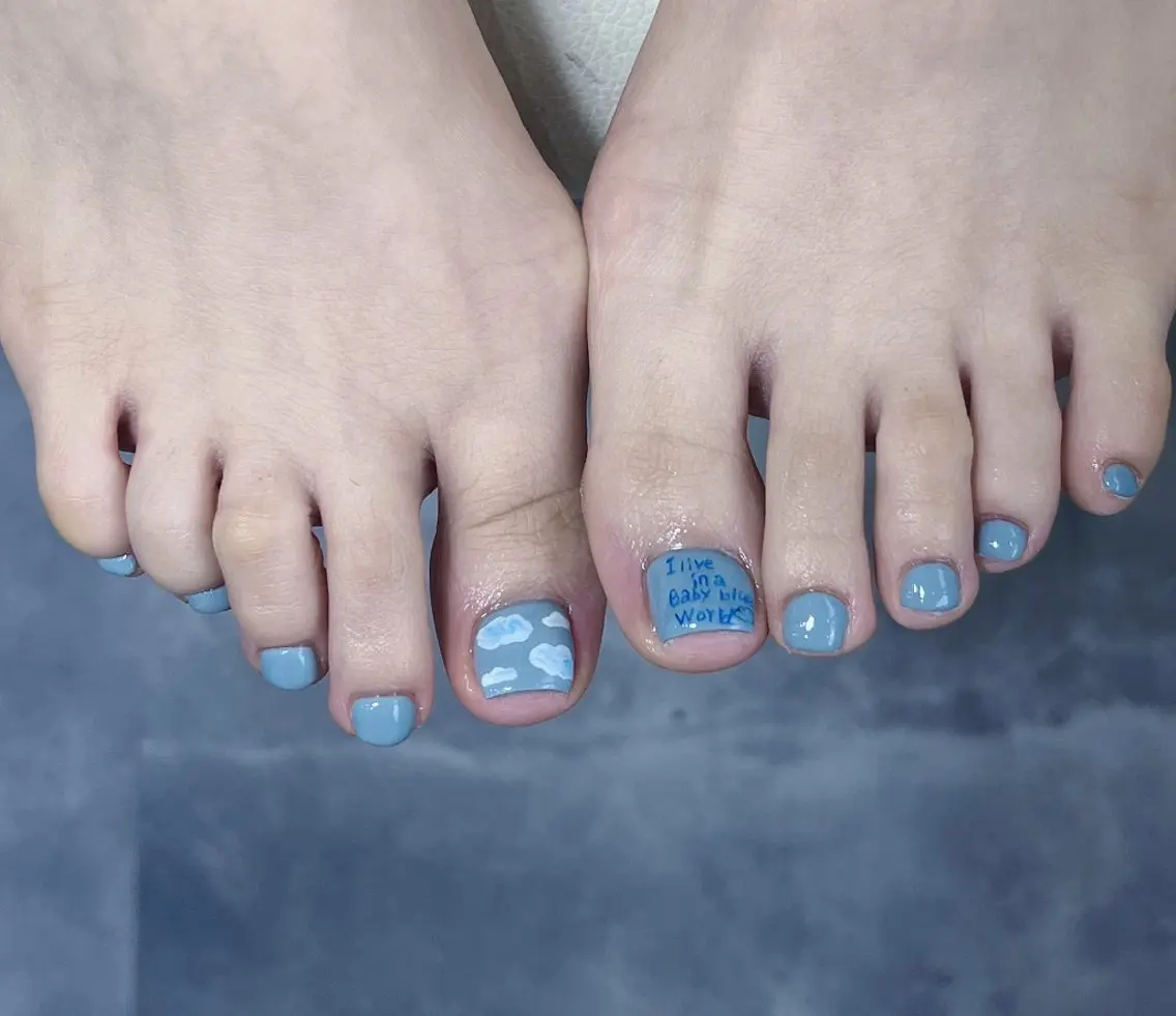 ネイル アートネイル フラワーネイル フットネイル フレンチネイル ジェルネイル フットネイル UM Nail Salonのネイルデザイン