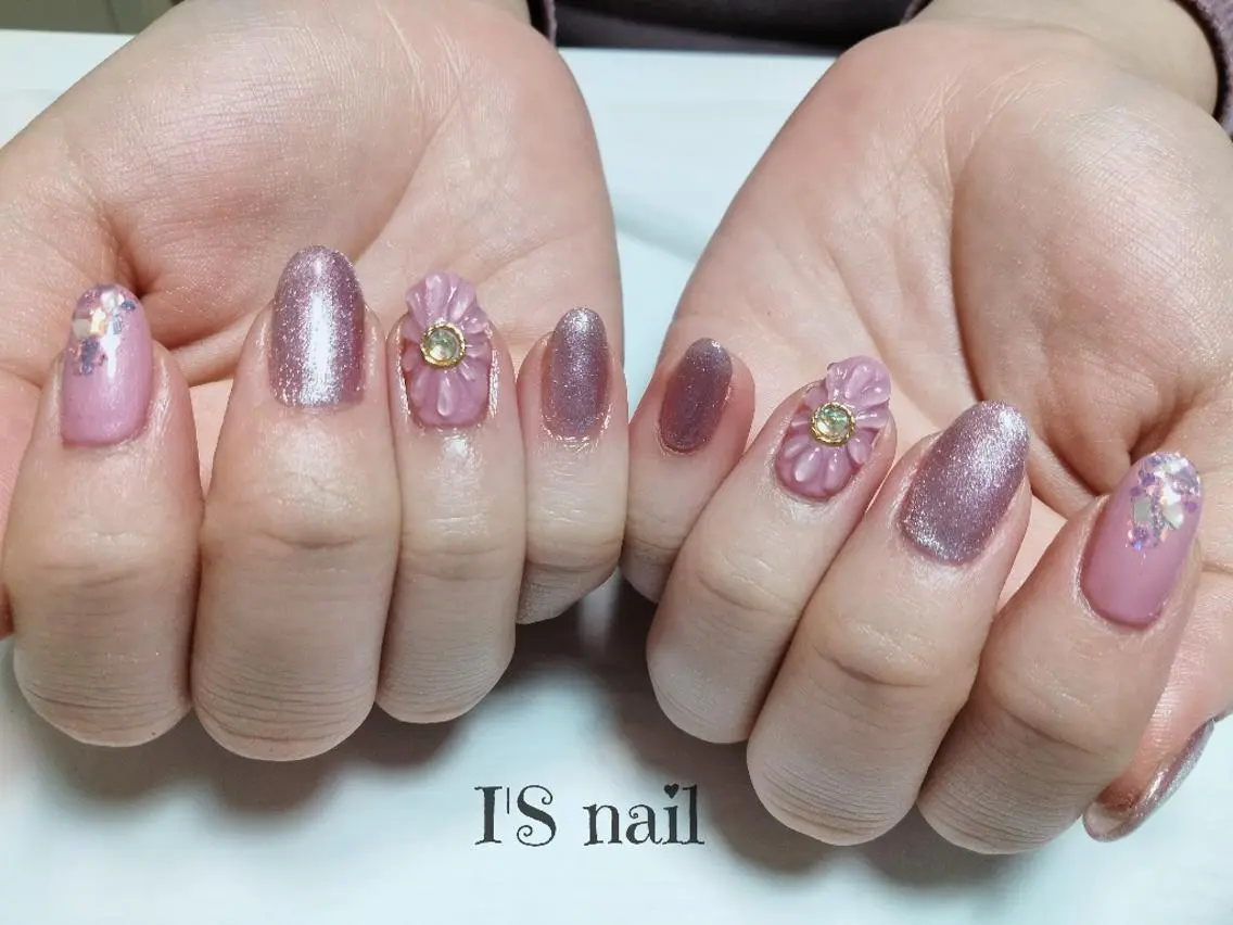 ネイル フラワーネイル マグネットネイル ぷっくりネイル I'S nail 佐野のネイルデザイン