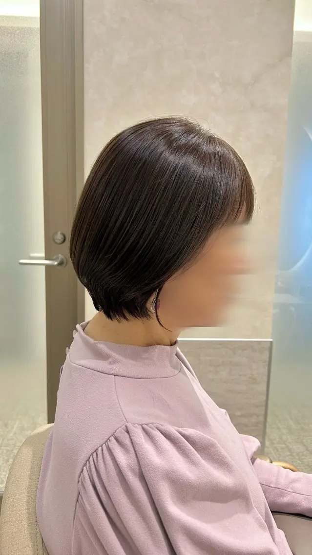 ショート カラー ショートボブ ベージュカラー ブリーチ ブラウンカラー 透明感カラー カット ヘアカラー トリートメント Eleanor枚方店 店長　飛鳥　薫のヘアスタイル