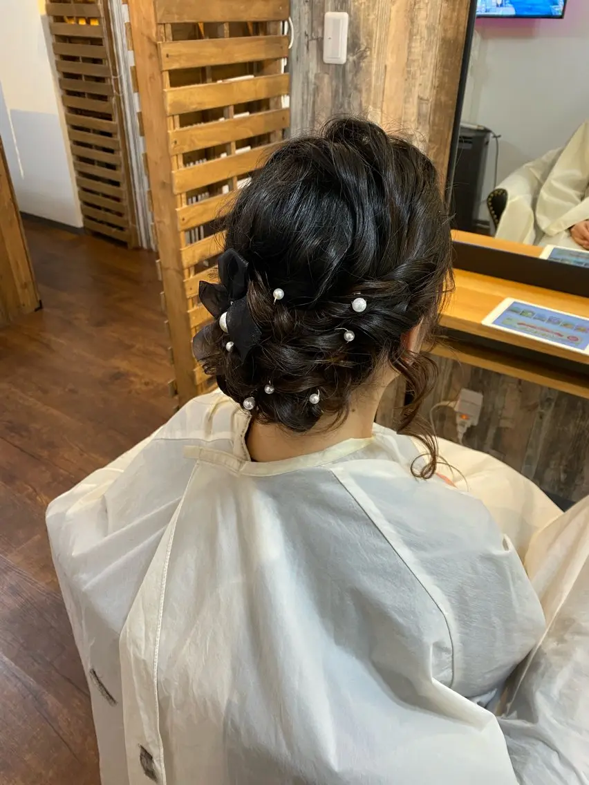 セミロング ヘアアレンジ ヘアセット Luzir⭐︎ GEN⭐︎のヘアスタイル