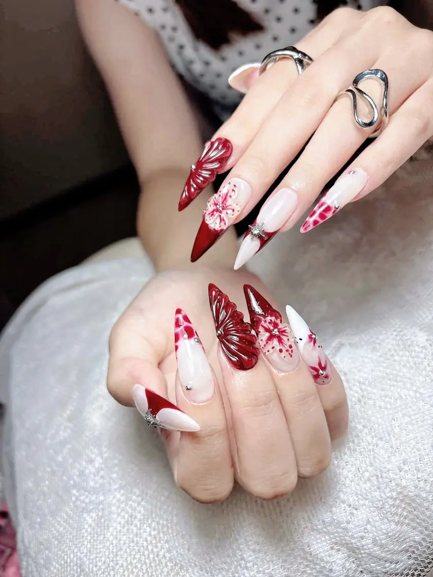 ネイル ハンドネイル Ami Nailsのネイルデザイン
