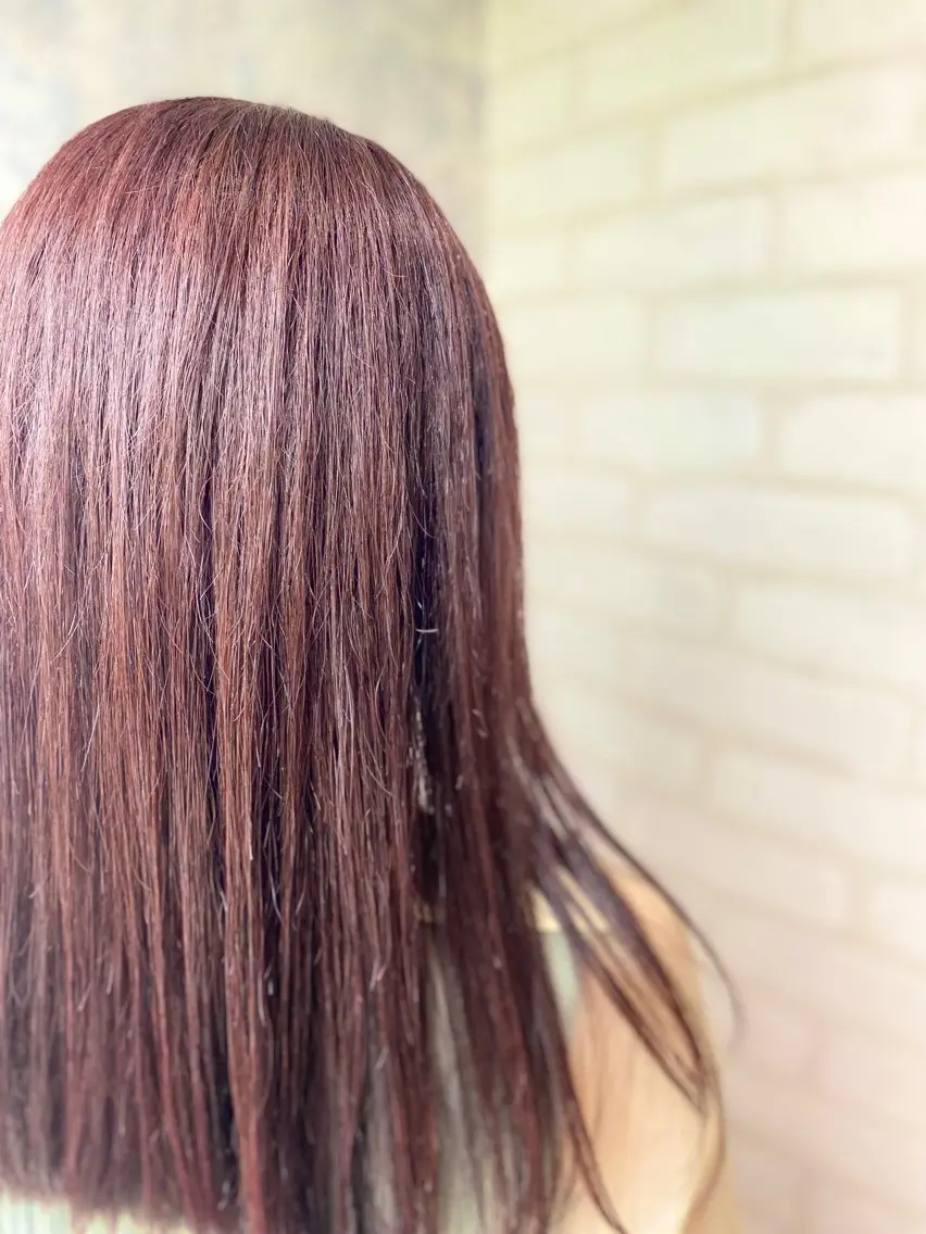 セミロング カラー ラベンダーカラー ピンクカラー ピンクラベンダー カット ヘアカラー トリートメント 詩乃🎀ピンク 暖色系🫧レイヤーのヘアスタイル