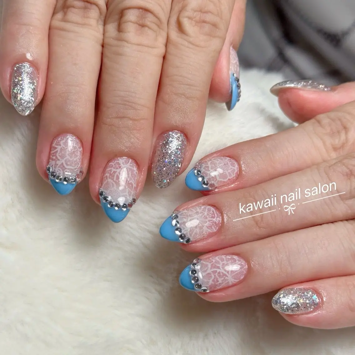 ネイル アニマル柄 長さ出し フレンチネイル グラデーション キラキラネイル Kawaii Nail Salonのネイルデザイン