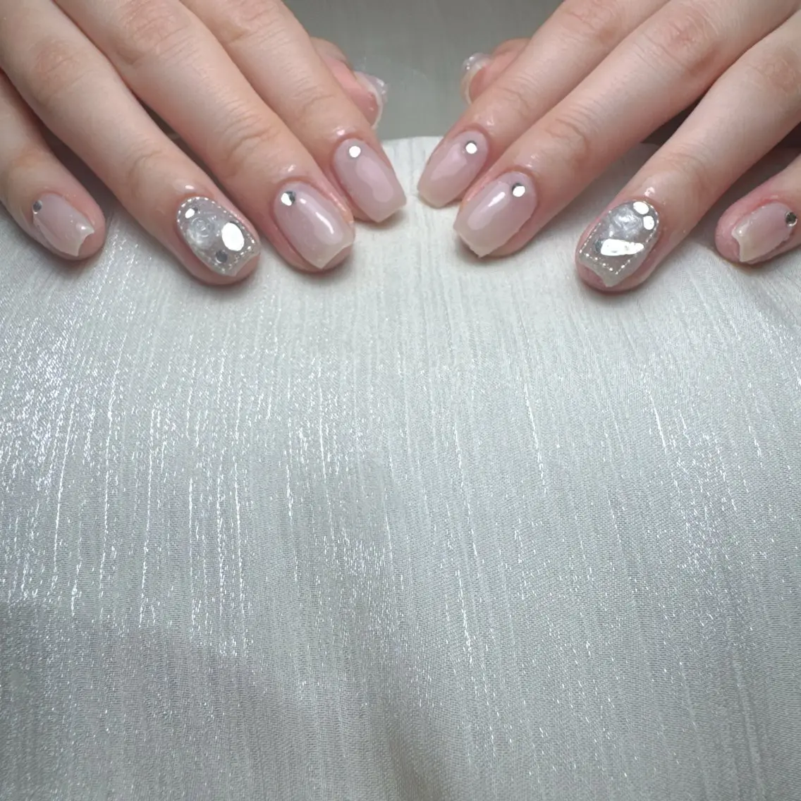 ネイル MoonNail モモのネイルデザイン