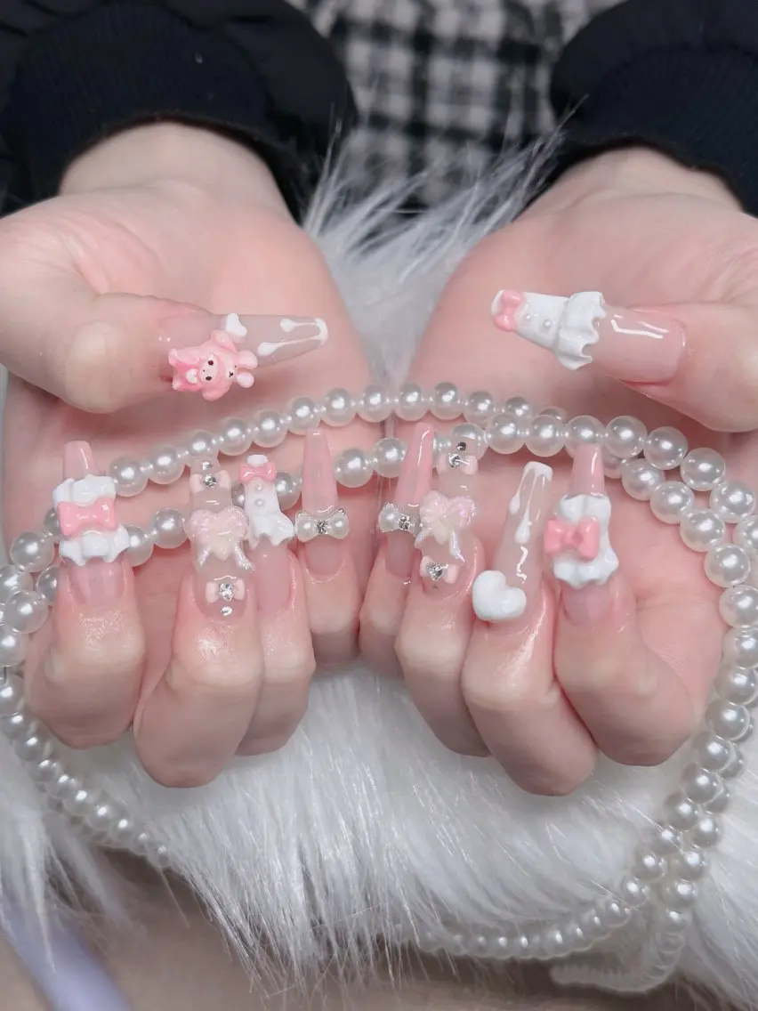 ネイル フレンチネイル ジェルネイル ガラスフレンチ ハロウィン 韓国ネイル H.baby Nail Salonのネイルデザイン