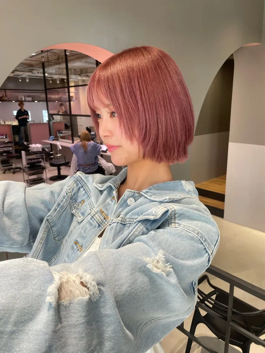 ショート カラー カット ヘアカラー ないとう ゆうかのヘアスタイル