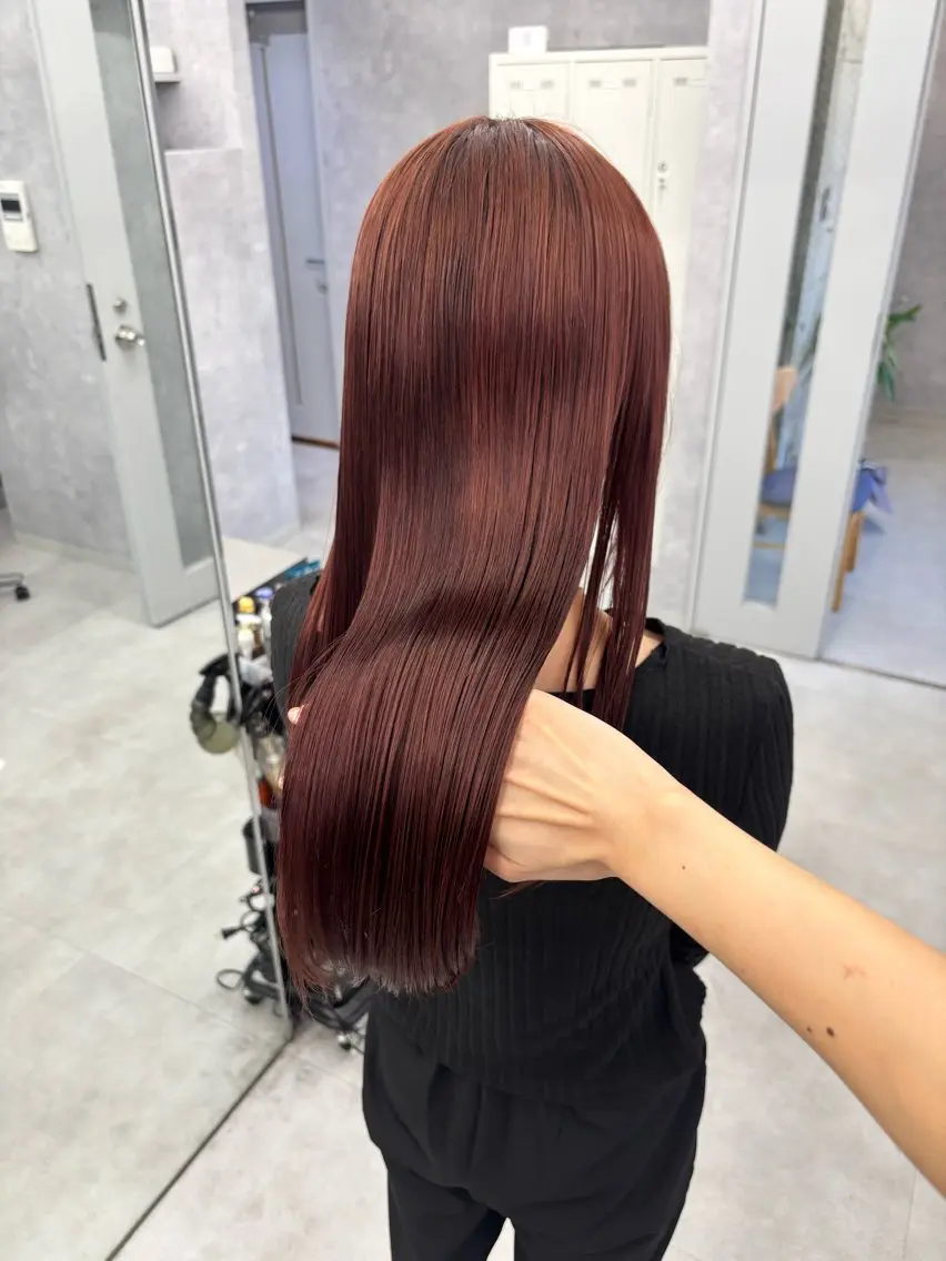ロング カラー カット ヘアカラー トリートメント NUMBER_ ユイナのヘアスタイル