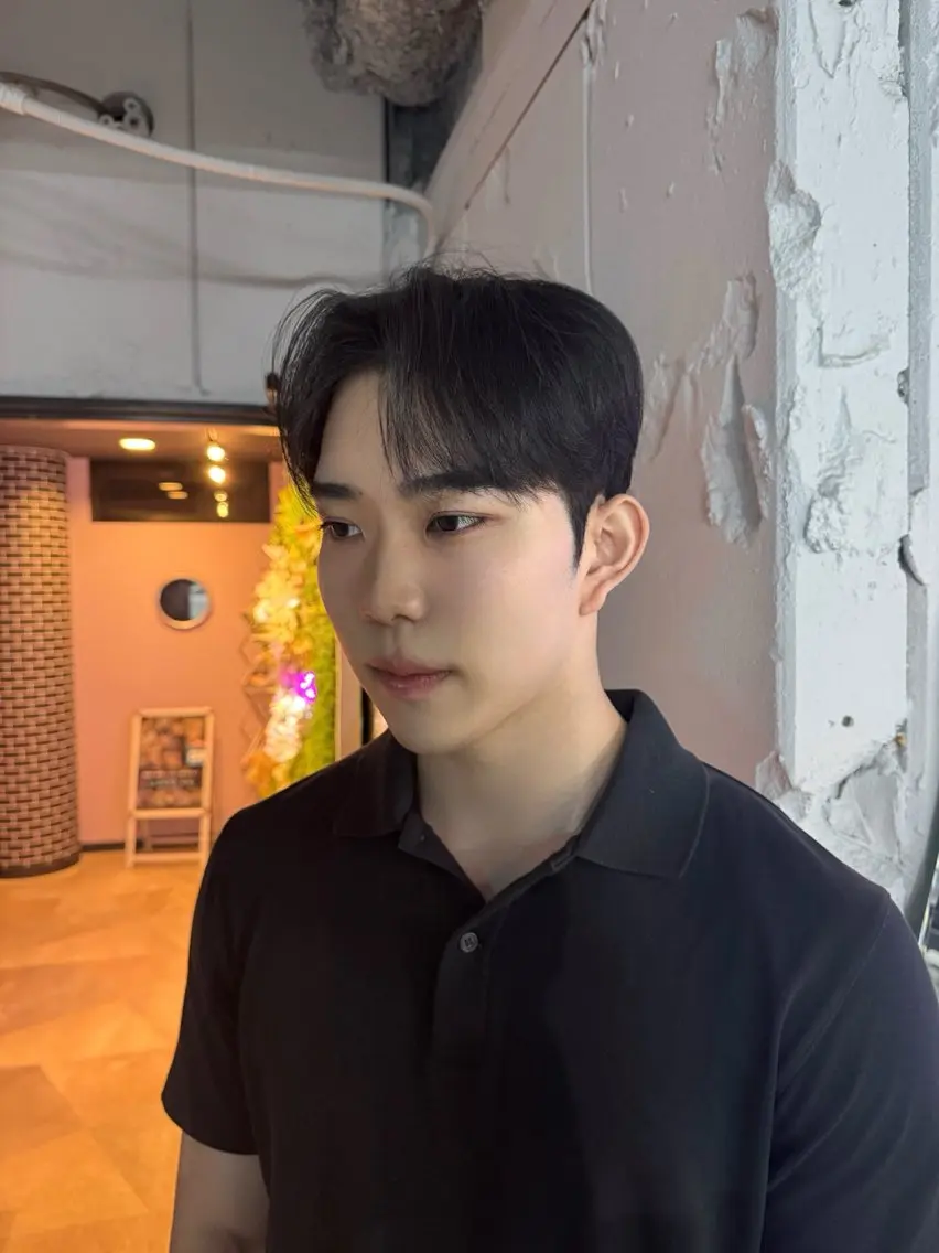 ショート メンズ ダウンパーマ メンズ韓国風 メンズパーマ くせ毛 韓国風ヘア 韓国特化 なおきのヘアスタイル