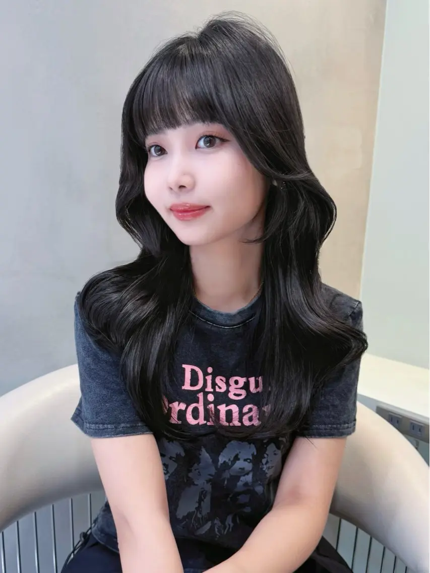 ロング カラー グレージュ 韓国風ヘア レイヤーカット レイヤーカット、ボブ GLROWのヘアスタイル